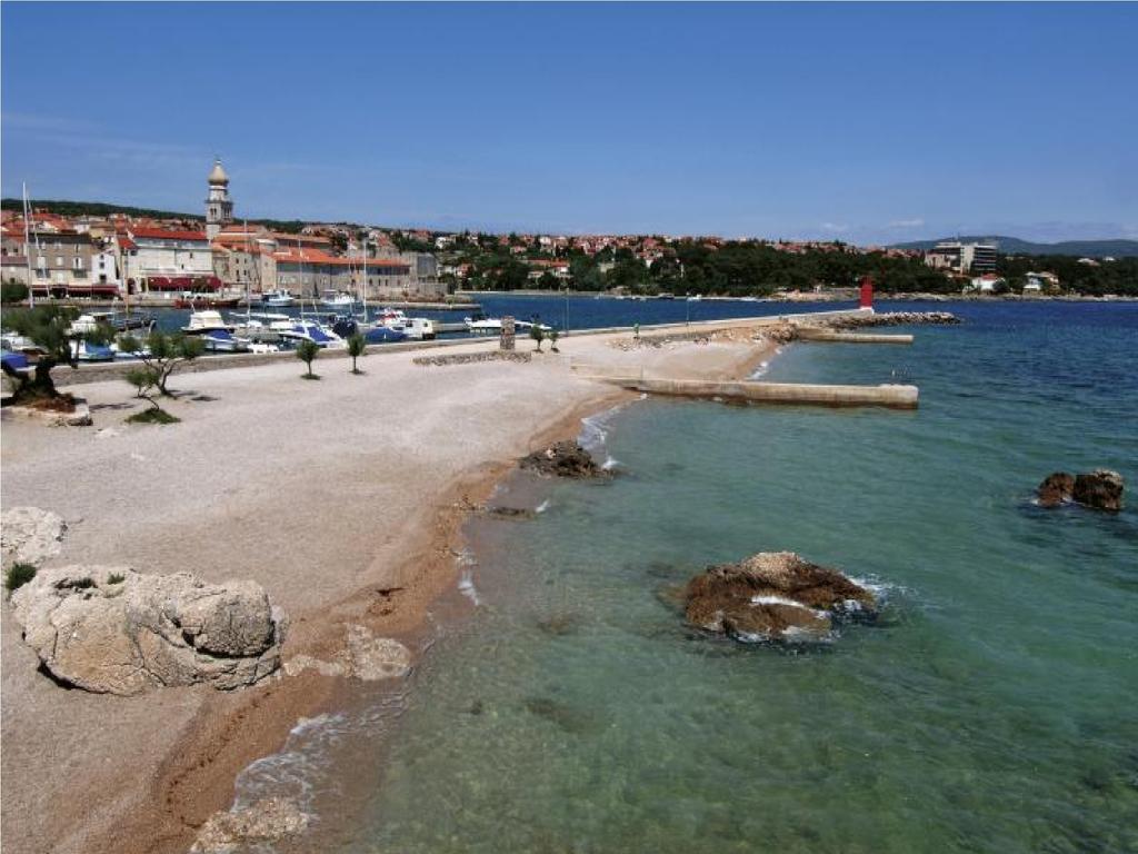 Apartments & Rooms Strcic Petra Krk Town Exteriör bild